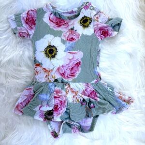 Posh peanut Jolie bodysuit twirl